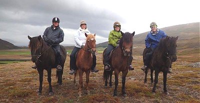 Horseback riding in Iceland photo: ©P Furstenburg Retirement travel in Iceland