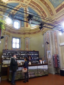 Retire in or travel to Italy